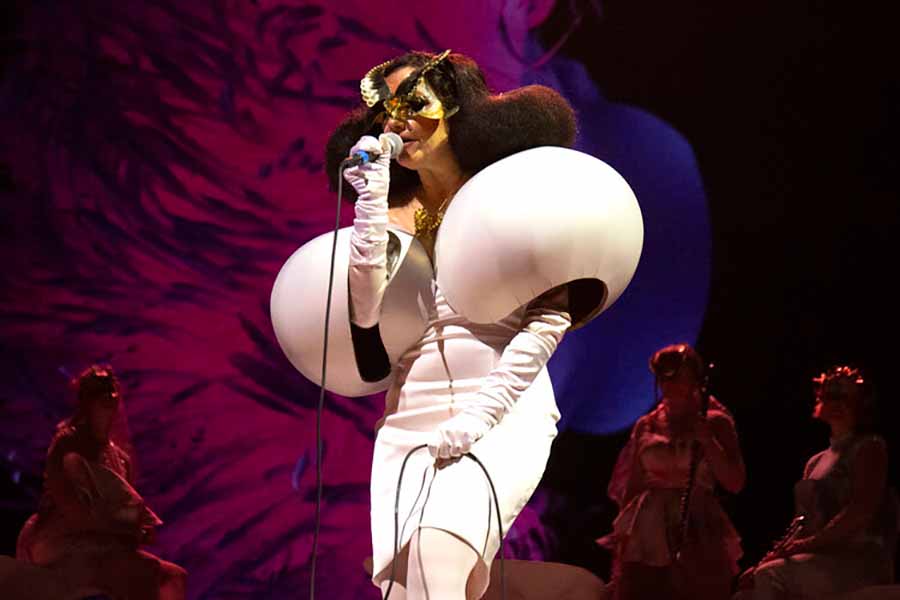 Bjork