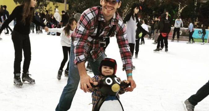 7 Best Outdoor Ice Skating Rinks in Los Angeles for Kids and Families This  Holiday Season