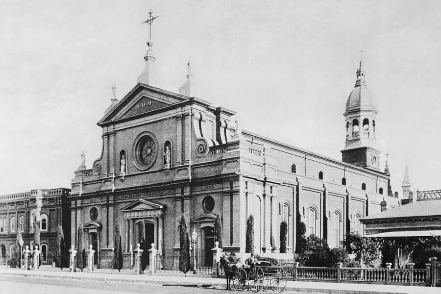 A Trip Back in Time to Downtown’s Oldest Buildings Via Horse and Buggy