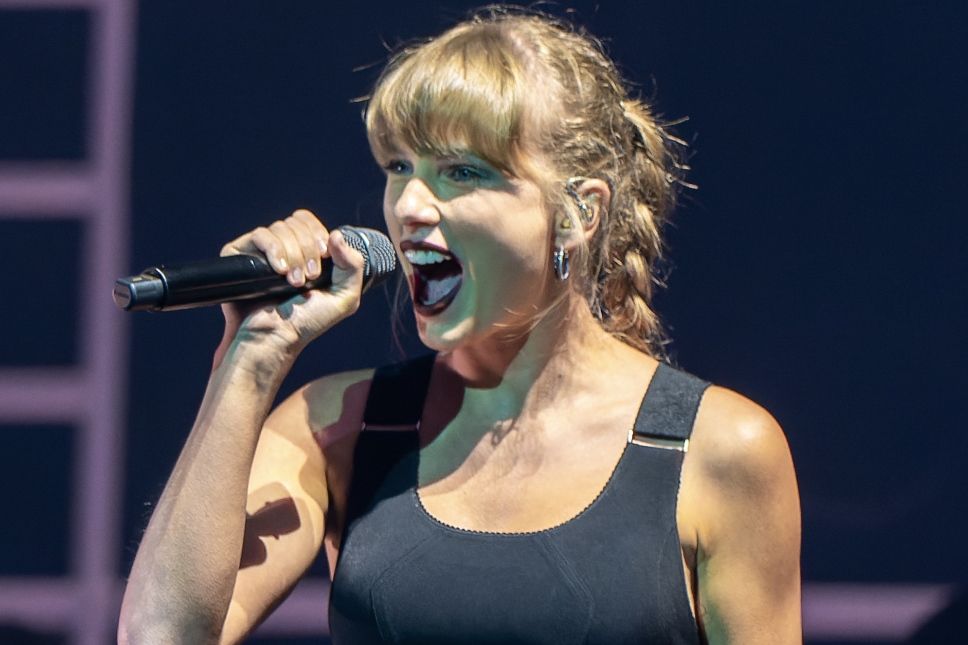 Swifties Vs. TicketMaster: Fans Rally for Justice in Downtown LA