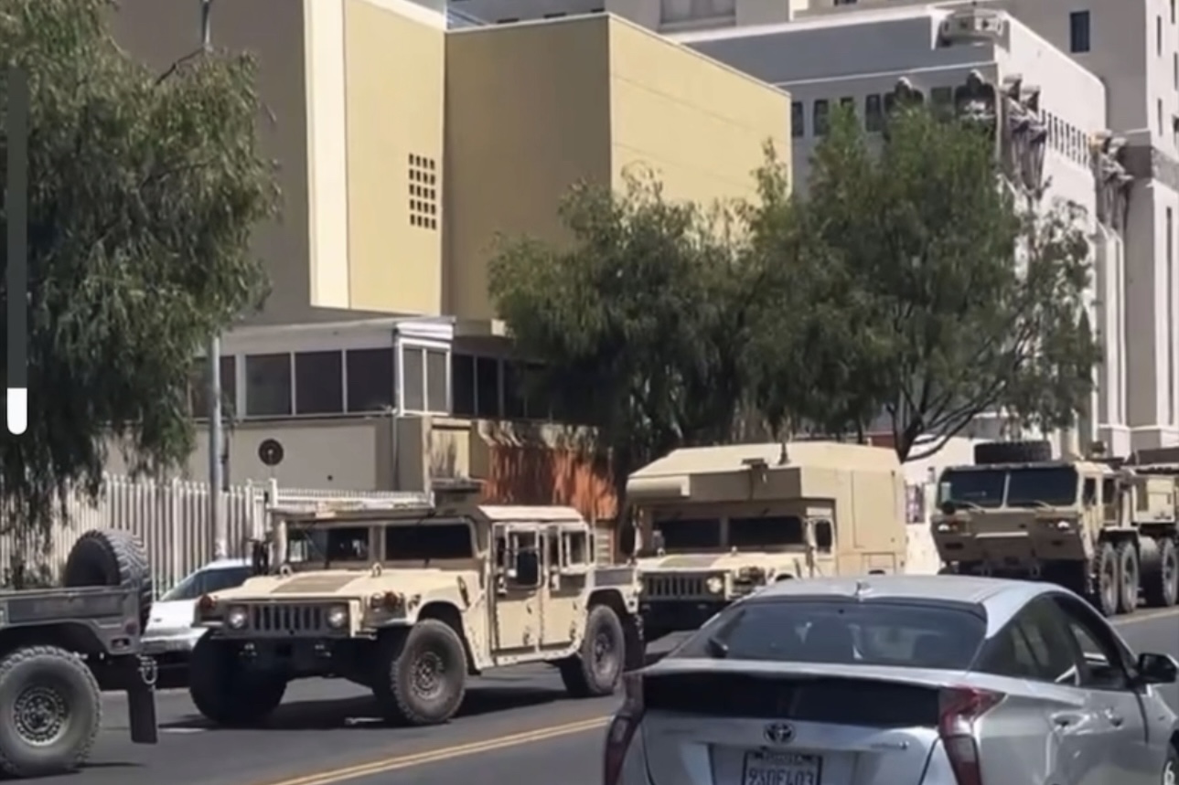 Womp Womp: ICE Arrives at MacArthur Park Detains No One – Tries Out Futbol Field Instead