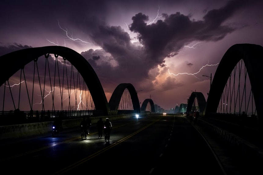 Ribbon of Light in the Dark: Tetra Tech and the City of Los Angeles to Save Iconic Bridge