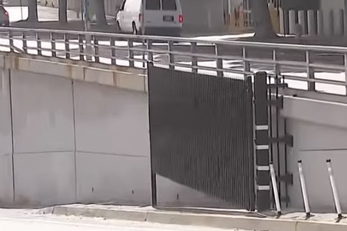 101 Freeway Unbothered - Permanent Steel Gates Leave No Way In for No Kings Day 3 Protestors 101 Freeway Unbothered - Permanent Steel Gates Leave No Way In for No Kings Day 3 Protestors