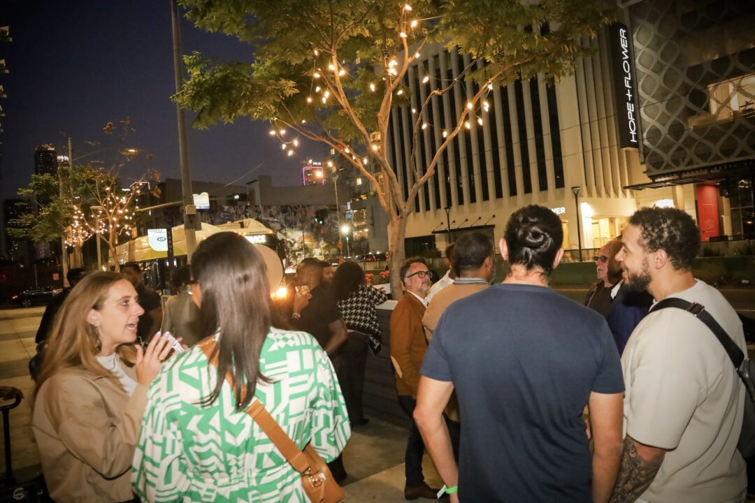 Into the Light:&nbsp;LA Social District Pilots&nbsp;Renewable Energy&nbsp;Gaia Box in Downtown Los Angeles&nbsp;