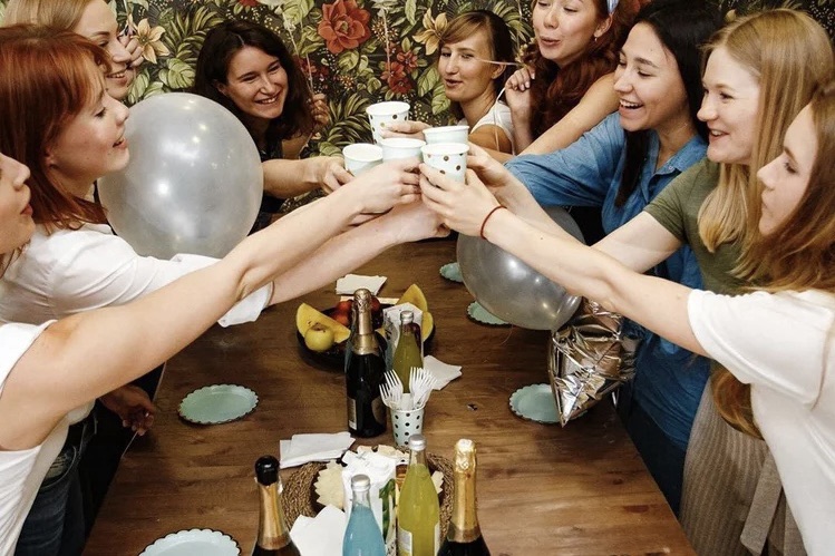 Bringing Corporate Events to Life! 5 Best Team-Building Events for Large Groups in Downtown Los Angeles