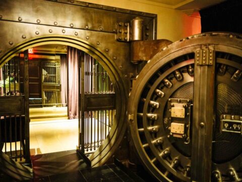 SOLD! Historic Hotel Per La Sells for $34 Million: But What Will They Call It Next?